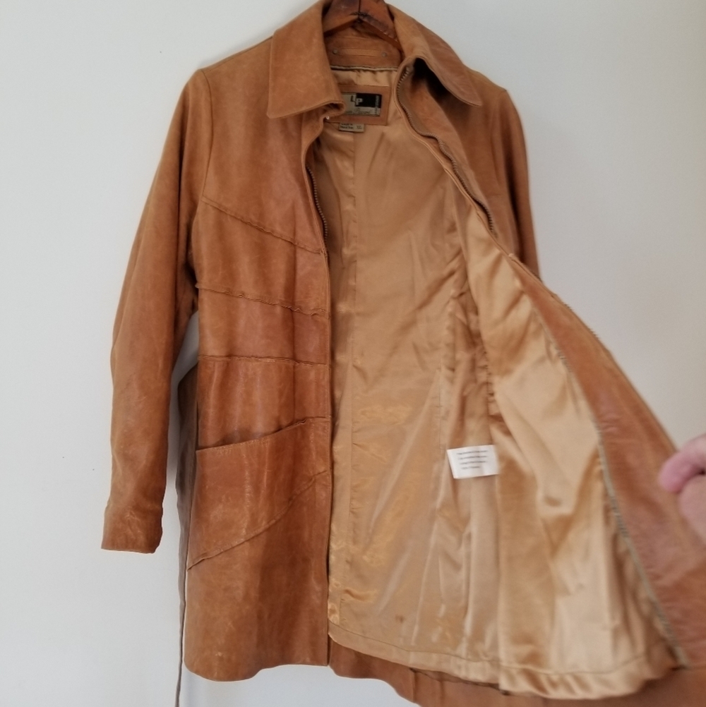 Lucien Piccard Womens Leather of Distinction Tan Coat, Size M/L - Picture 9 of 15